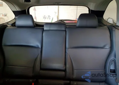 2016 Subaru Outback 2.5I Limited z USA, uszkodzony, nr VIN 4S4BSBNC1G3210175